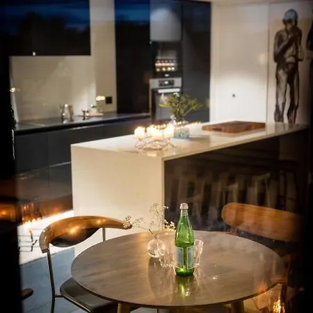 High-end 3-room Apt Appartement