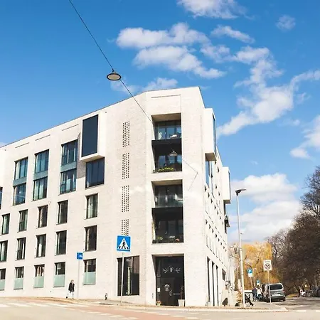High-end 3-room Apt Apartment